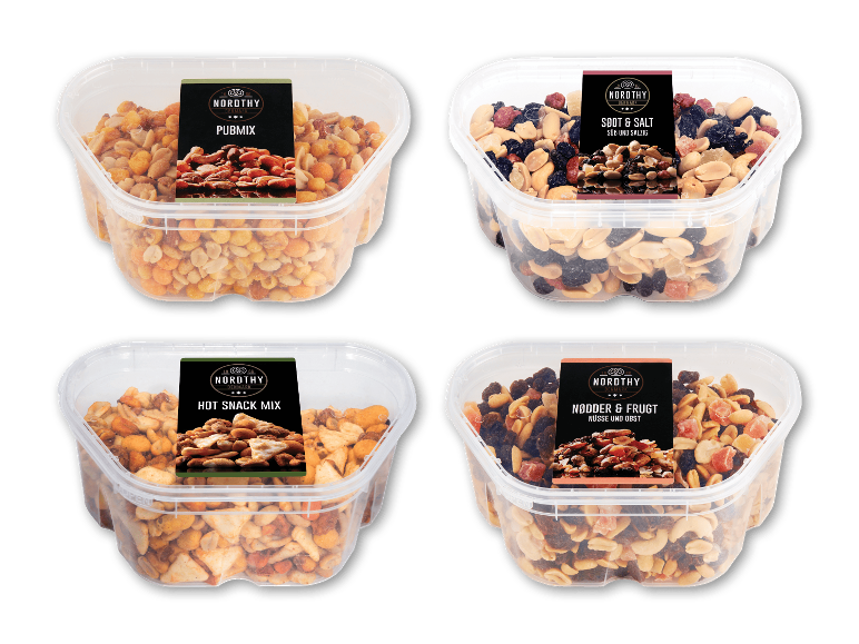 Fire beholdere med nødde- og frugtblandinger: Pubmix, Sødt & Salt, Hot Snack Mix, Nødder & Frugt.