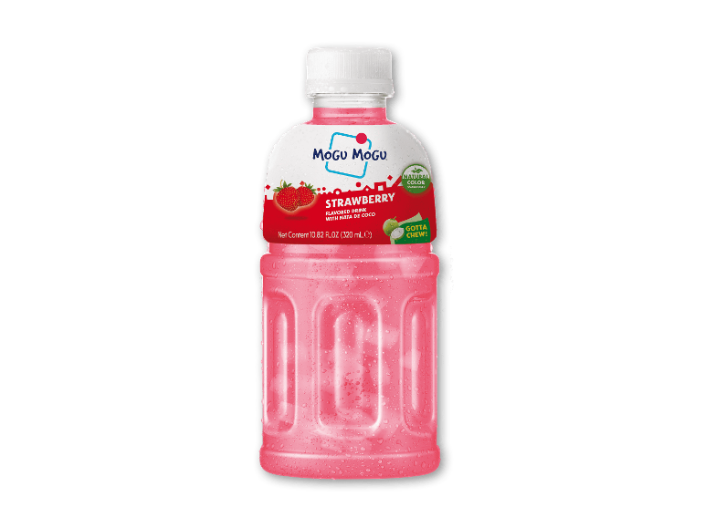 Jordbærdrik med nata de coco, naturlig farve garanteret.