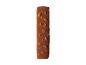 Chokoladebar med nødder på hvid baggrund.