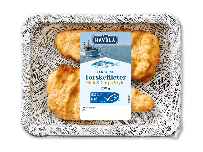 Panerede fiskefileter i Fish & Chips-stil emballage, 200g, med bakke med avistryk.