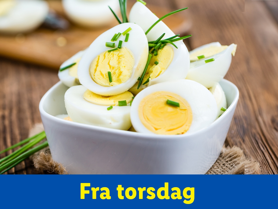 Hårdkogte æg med purløg i en skål. Fra torsdag.